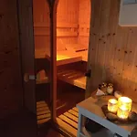 Haus-salamander-mit-sauna *